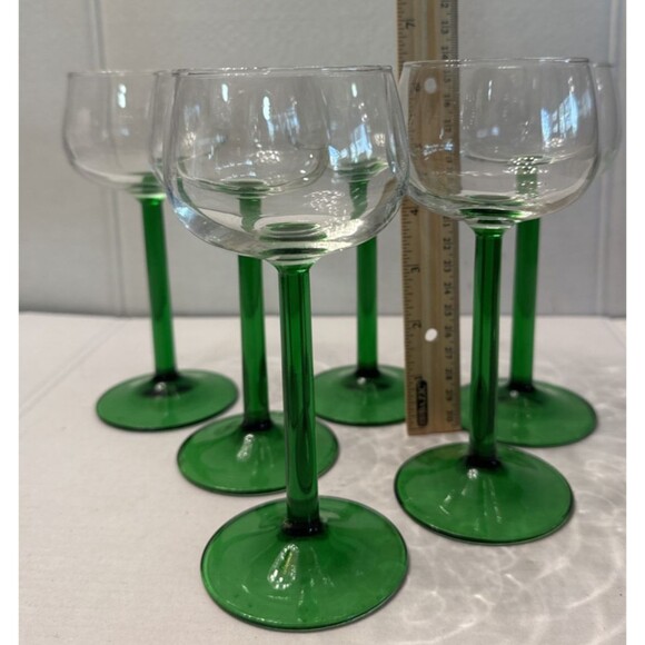 Vintage Set of 6 French Luminarc Green Straight Stem Hock Wine Glasses 6" - Picture 3 of 3